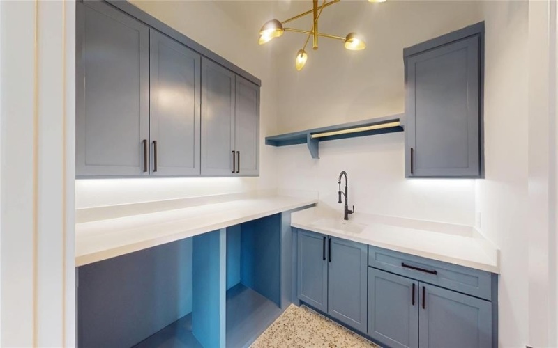 7618 Roper Street, Dallas, TX 75209, 5 Bedrooms Bedrooms, ,5 BathroomsBathrooms,Residential,For Sale,7618 Roper Street,0,20893087
