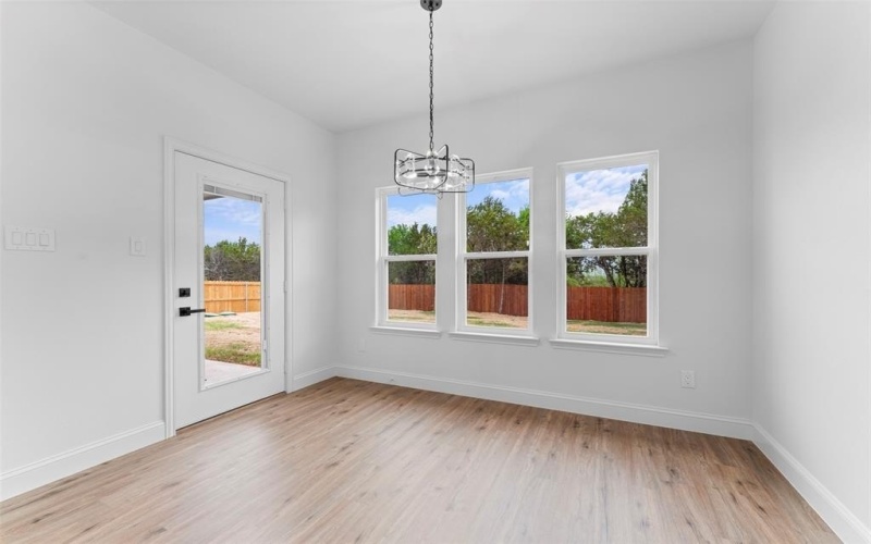 4609 Eagle Nest Court, Granbury, TX 76048, 4 Bedrooms Bedrooms, ,2 BathroomsBathrooms,Residential,For Sale,4609 Eagle Nest Court,20895675