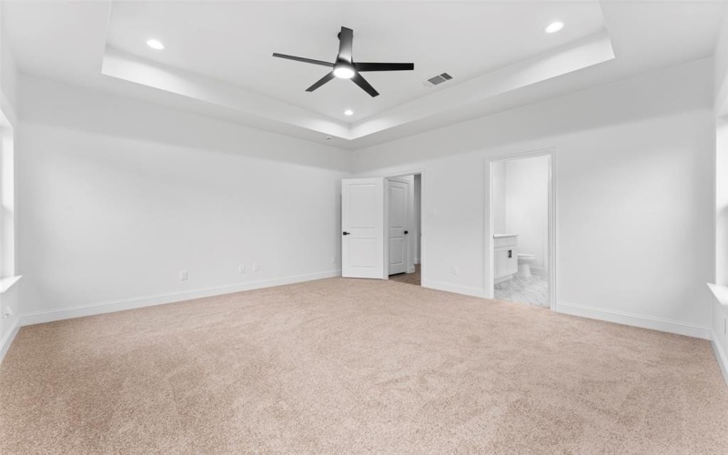 4609 Eagle Nest Court, Granbury, TX 76048, 4 Bedrooms Bedrooms, ,2 BathroomsBathrooms,Residential,For Sale,4609 Eagle Nest Court,20895675