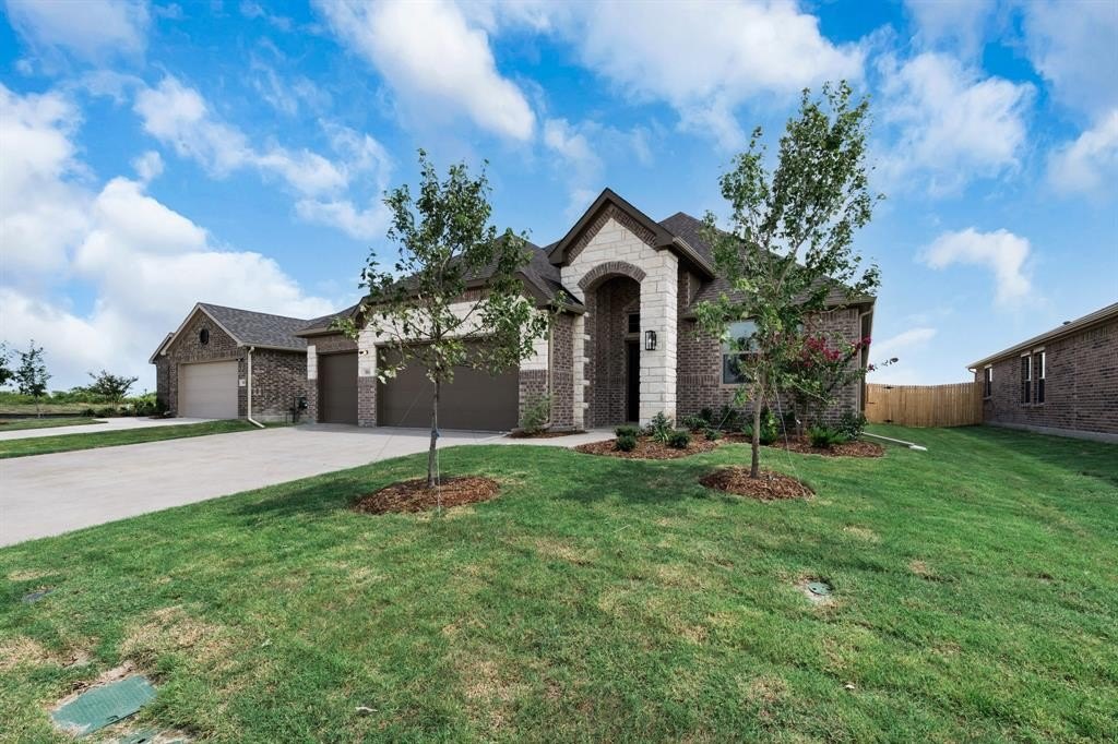 3804 Arrowchop, Caddo Mills, TX 75135, 4 Bedrooms Bedrooms, ,3 BathroomsBathrooms,Residential,For Sale,3804 Arrowchop,20893637