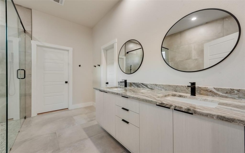 1623 Lansford Avenue, Dallas, TX 75224, 4 Habitaciones Habitaciones , ,3 BañosBaños,Residential,En Venta,1623 Lansford Avenue,20893855