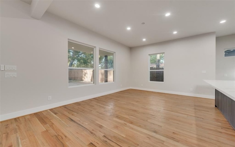 1623 Lansford Avenue, Dallas, TX 75224, 4 Habitaciones Habitaciones , ,3 BañosBaños,Residential,En Venta,1623 Lansford Avenue,20893855