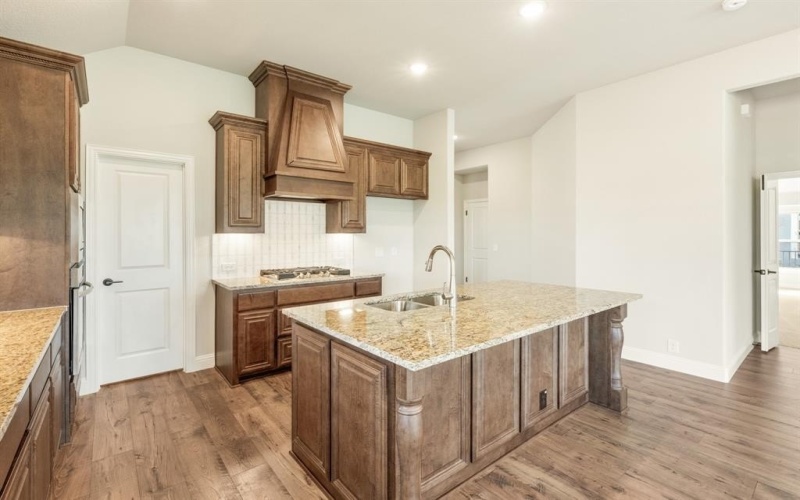377 Paddle Boat Drive, Granbury, TX 76049, 3 Bedrooms Bedrooms, ,2 BathroomsBathrooms,Residential,For Sale,377 Paddle Boat Drive,20894050
