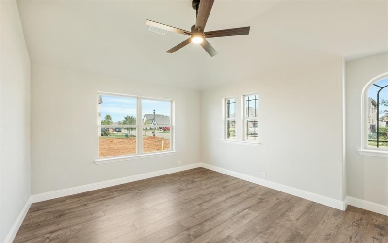 377 Paddle Boat Drive, Granbury, TX 76049, 3 Bedrooms Bedrooms, ,2 BathroomsBathrooms,Residential,For Sale,377 Paddle Boat Drive,20894050