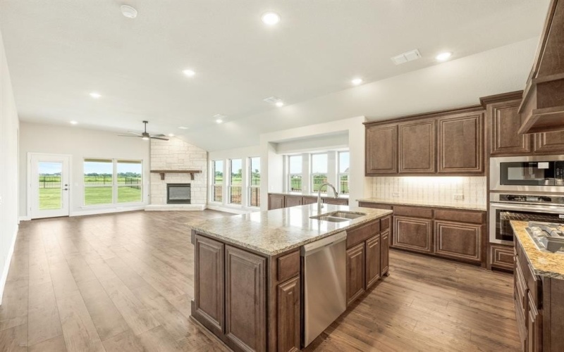 377 Paddle Boat Drive, Granbury, TX 76049, 3 Bedrooms Bedrooms, ,2 BathroomsBathrooms,Residential,For Sale,377 Paddle Boat Drive,20894050