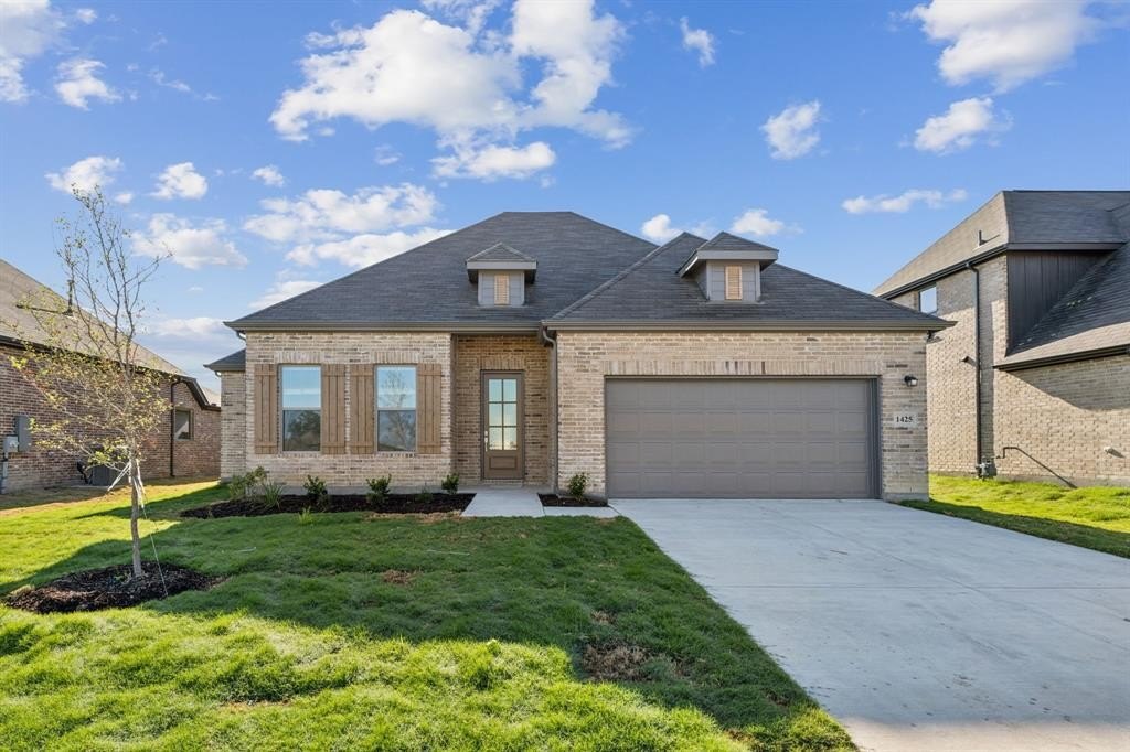 1401 Red Clover Avenue, Van Alstyne, TX 75495, 4 Habitaciones Habitaciones , ,2 BañosBaños,Residential,En Venta,1401 Red Clover Avenue,20894095