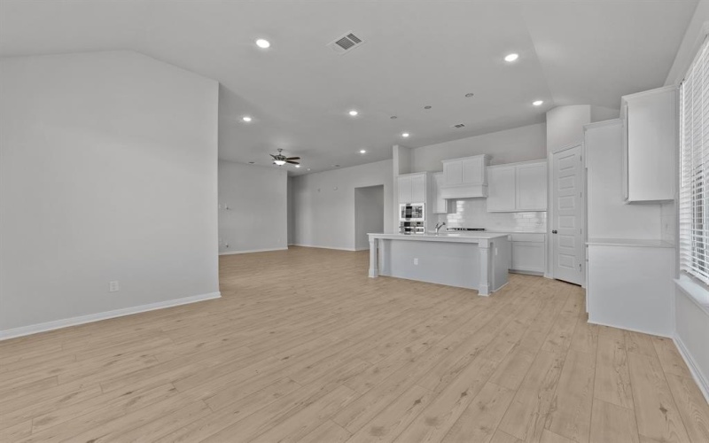 1401 Red Clover Avenue, Van Alstyne, TX 75495, 4 Habitaciones Habitaciones , ,2 BañosBaños,Residential,En Venta,1401 Red Clover Avenue,20894095