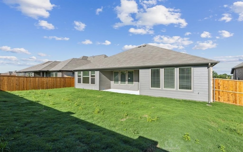 1401 Red Clover Avenue, Van Alstyne, TX 75495, 4 Habitaciones Habitaciones , ,2 BañosBaños,Residential,En Venta,1401 Red Clover Avenue,20894095