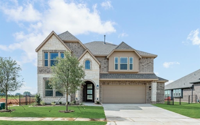 381 Paddle Boat Drive, Granbury, TX 76049, 5 Bedrooms Bedrooms, ,5 BathroomsBathrooms,Residential,For Sale,381 Paddle Boat Drive,20894155