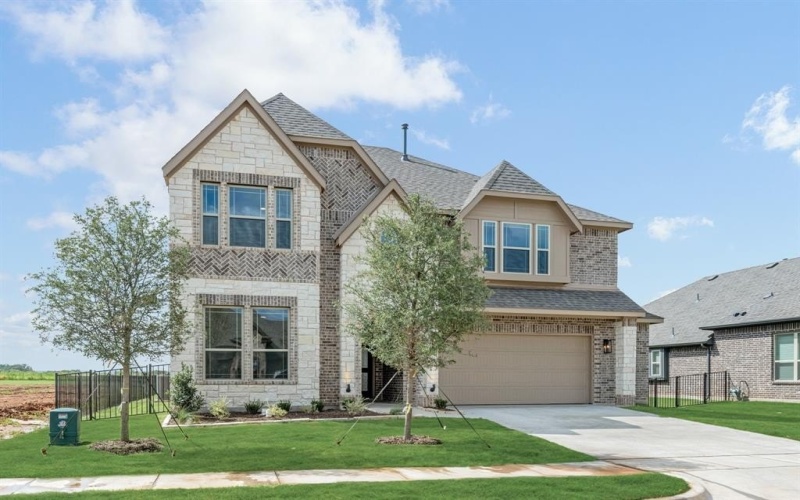 381 Paddle Boat Drive, Granbury, TX 76049, 5 Bedrooms Bedrooms, ,5 BathroomsBathrooms,Residential,For Sale,381 Paddle Boat Drive,20894155