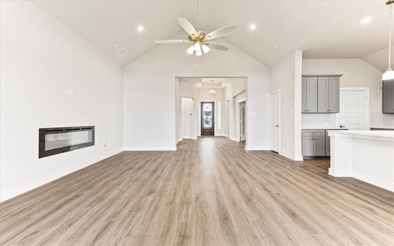 1858 Silver Birch Road, Waxahachie, TX 75165, 4 Bedrooms Bedrooms, ,3 BathroomsBathrooms,Residential,For Sale,1858 Silver Birch Road,20894161