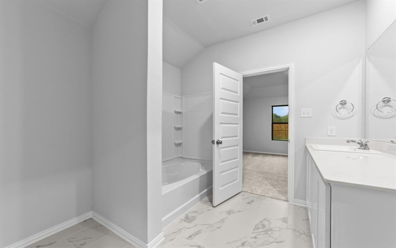 519 Forest Haven Drive, Van Alstyne, TX 75495, 4 Bedrooms Bedrooms, ,2 BathroomsBathrooms,Residential,For Sale,519 Forest Haven Drive,20894174