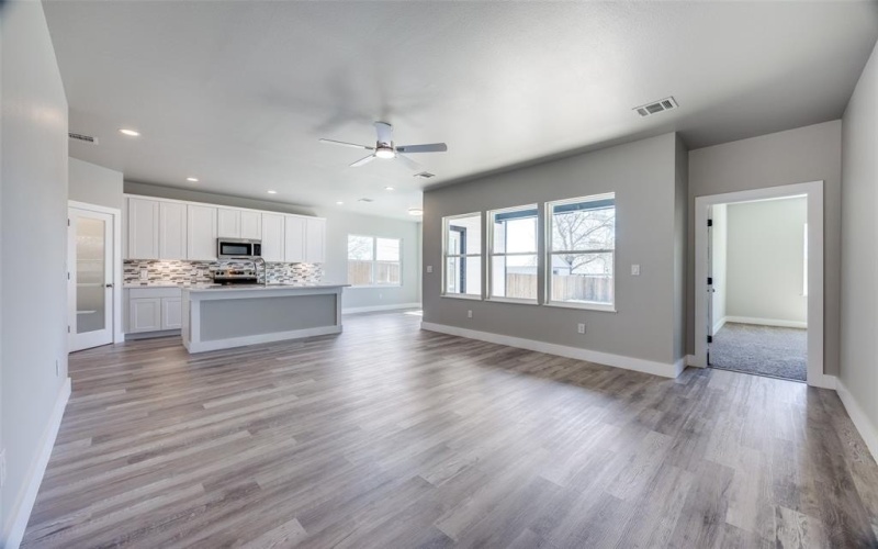 908 Chase Street, Denison, TX 75020, 4 Bedrooms Bedrooms, ,2 BathroomsBathrooms,Residential,For Sale,908 Chase Street,20894281