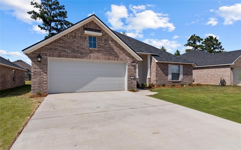 9124 Hearth Lane, Shreveport, LA 71129, 4 Bedrooms Bedrooms, ,2 BathroomsBathrooms,Residential,For Sale,9124 Hearth Lane,20894512