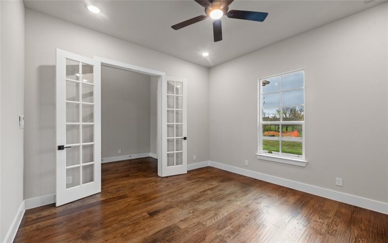 1010 Julian Drive, Van Alstyne, TX 75495, 4 Bedrooms Bedrooms, ,2 BathroomsBathrooms,Residential,For Sale,1010 Julian Drive,20894607