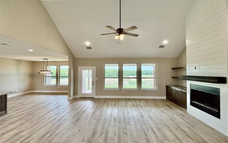 1010 CR 1610, Lone Oak, TX 75453, 4 Bedrooms Bedrooms, ,2 BathroomsBathrooms,Residential,For Sale,1010 CR 1610,20894637