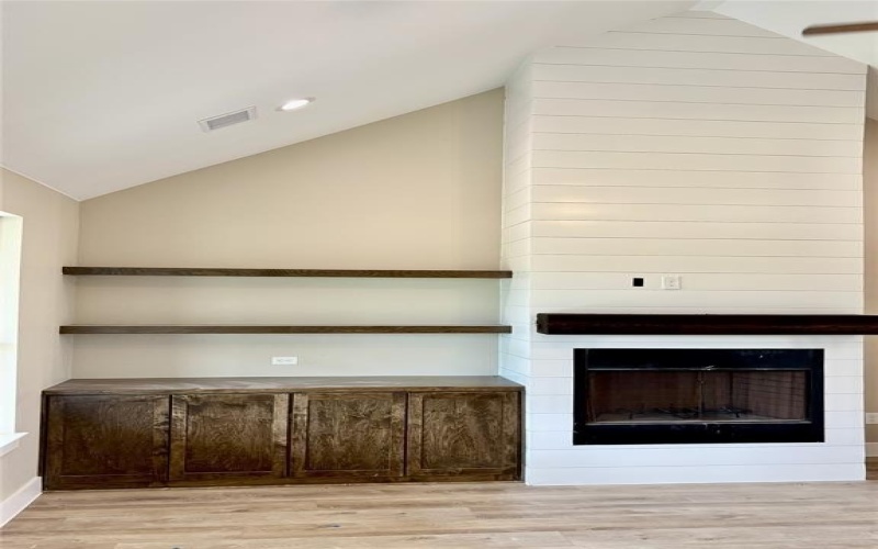 1010 CR 1610, Lone Oak, TX 75453, 4 Bedrooms Bedrooms, ,2 BathroomsBathrooms,Residential,For Sale,1010 CR 1610,20894637