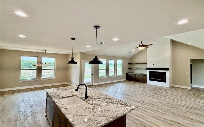 1010 CR 1610, Lone Oak, TX 75453, 4 Bedrooms Bedrooms, ,2 BathroomsBathrooms,Residential,For Sale,1010 CR 1610,20894637