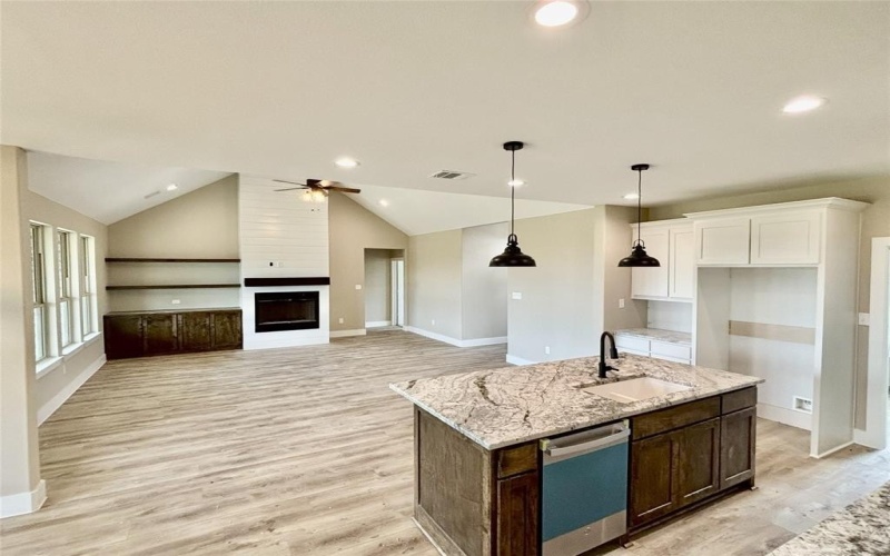 1010 CR 1610, Lone Oak, TX 75453, 4 Bedrooms Bedrooms, ,2 BathroomsBathrooms,Residential,For Sale,1010 CR 1610,20894637