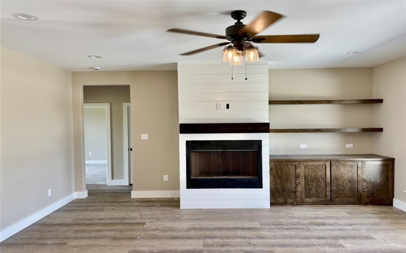1026 CR 1610, Lone Oak, TX 75453, 4 Habitaciones Habitaciones , ,2 BañosBaños,Residential,En Venta,1026 CR 1610,20894645