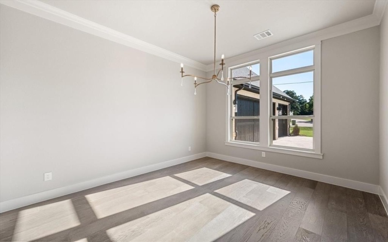 7604 Cranford Court, Arlington, TX 76001, 4 Bedrooms Bedrooms, ,3 BathroomsBathrooms,Residential,For Sale,7604 Cranford Court,20895132