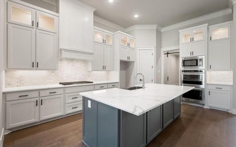 7604 Cranford Court, Arlington, TX 76001, 4 Bedrooms Bedrooms, ,3 BathroomsBathrooms,Residential,For Sale,7604 Cranford Court,20895132