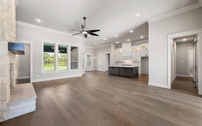 7604 Cranford Court, Arlington, TX 76001, 4 Bedrooms Bedrooms, ,3 BathroomsBathrooms,Residential,For Sale,7604 Cranford Court,20895132