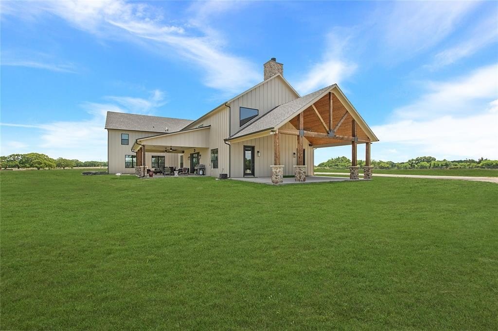 3106 County Road 2526, Quinlan, TX 75474, 4 Bedrooms Bedrooms, ,5 BathroomsBathrooms,Residential,For Sale,3106 County Road 2526,20895345