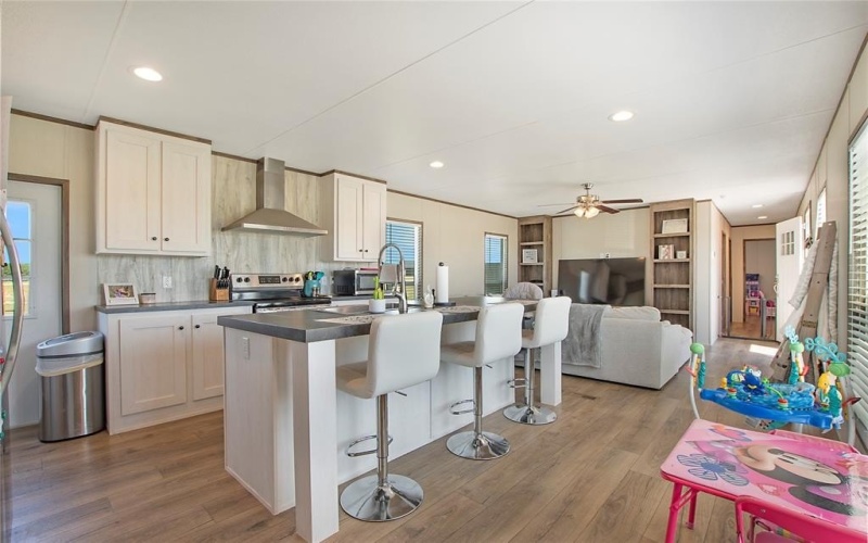 3106 County Road 2526, Quinlan, TX 75474, 4 Bedrooms Bedrooms, ,5 BathroomsBathrooms,Residential,For Sale,3106 County Road 2526,20895345