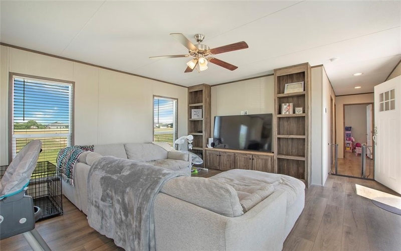 3106 County Road 2526, Quinlan, TX 75474, 4 Bedrooms Bedrooms, ,5 BathroomsBathrooms,Residential,For Sale,3106 County Road 2526,20895345