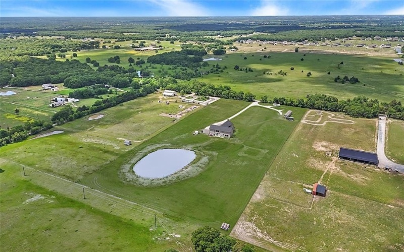 3106 County Road 2526, Quinlan, TX 75474, 4 Bedrooms Bedrooms, ,5 BathroomsBathrooms,Residential,For Sale,3106 County Road 2526,20895345