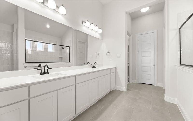 2613 Lee Street, Burleson, TX 76028, 4 Habitaciones Habitaciones , ,3 BañosBaños,Residential,En Venta,2613 Lee Street,20895496