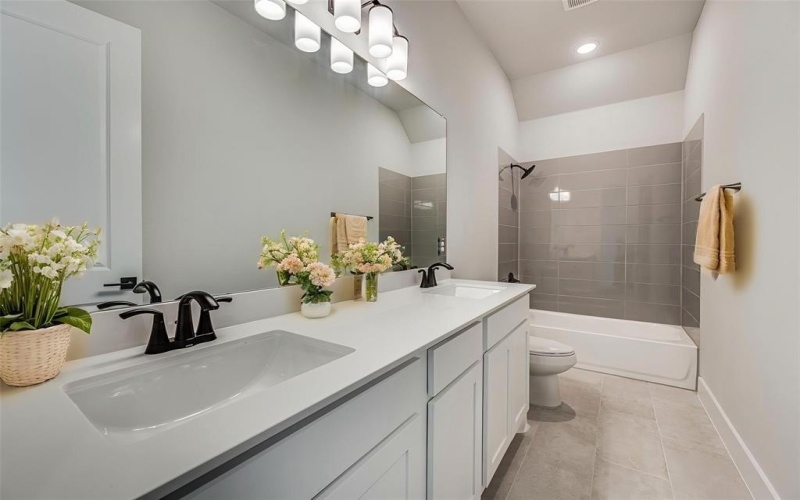4021 Lagos Drive, Midlothian, TX 76065, 4 Bedrooms Bedrooms, ,2 BathroomsBathrooms,Residential,For Sale,4021 Lagos Drive,20895597
