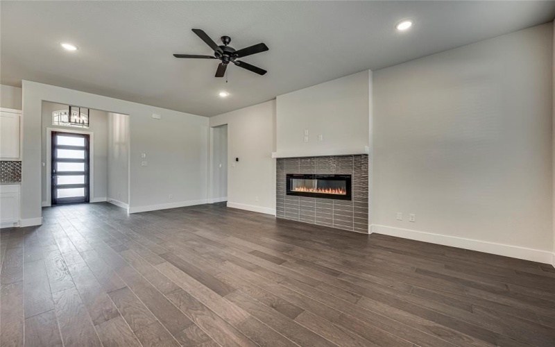 4021 Lagos Drive, Midlothian, TX 76065, 4 Bedrooms Bedrooms, ,2 BathroomsBathrooms,Residential,For Sale,4021 Lagos Drive,20895597