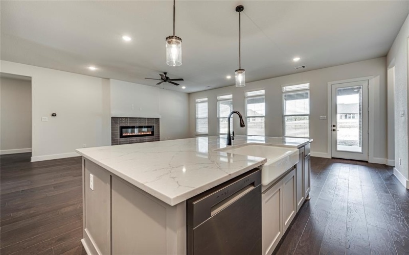 4021 Lagos Drive, Midlothian, TX 76065, 4 Bedrooms Bedrooms, ,2 BathroomsBathrooms,Residential,For Sale,4021 Lagos Drive,20895597