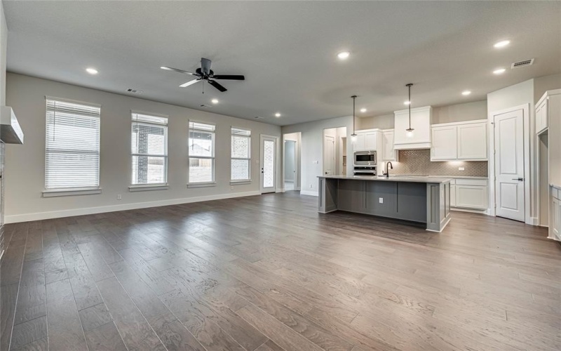 4021 Lagos Drive, Midlothian, TX 76065, 4 Bedrooms Bedrooms, ,2 BathroomsBathrooms,Residential,For Sale,4021 Lagos Drive,20895597