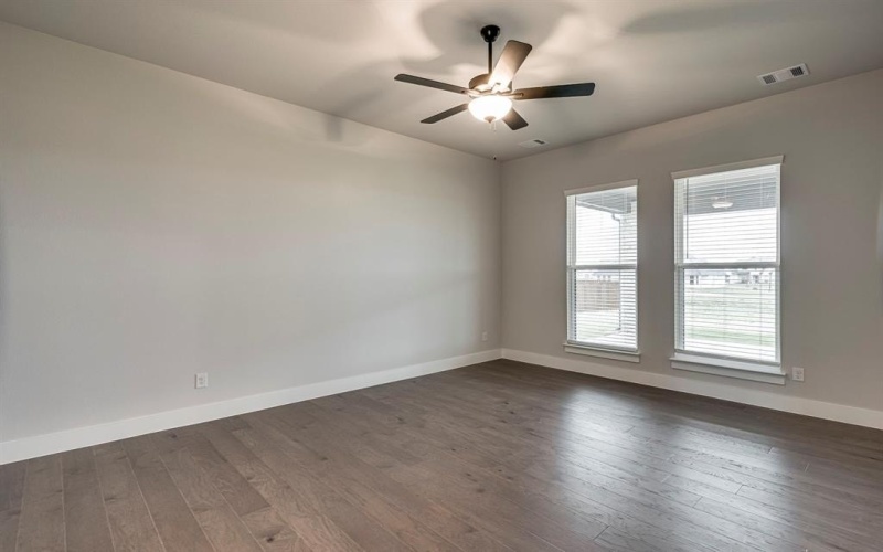 4018 Nola Drive, Midlothian, TX 76065, 4 Bedrooms Bedrooms, ,3 BathroomsBathrooms,Residential,For Sale,4018 Nola Drive,20895615