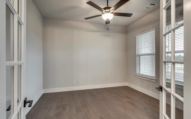 4018 Nola Drive, Midlothian, TX 76065, 4 Bedrooms Bedrooms, ,3 BathroomsBathrooms,Residential,For Sale,4018 Nola Drive,20895615
