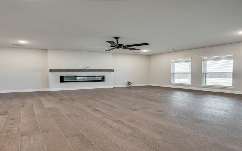 4018 Nola Drive, Midlothian, TX 76065, 4 Bedrooms Bedrooms, ,3 BathroomsBathrooms,Residential,For Sale,4018 Nola Drive,20895615