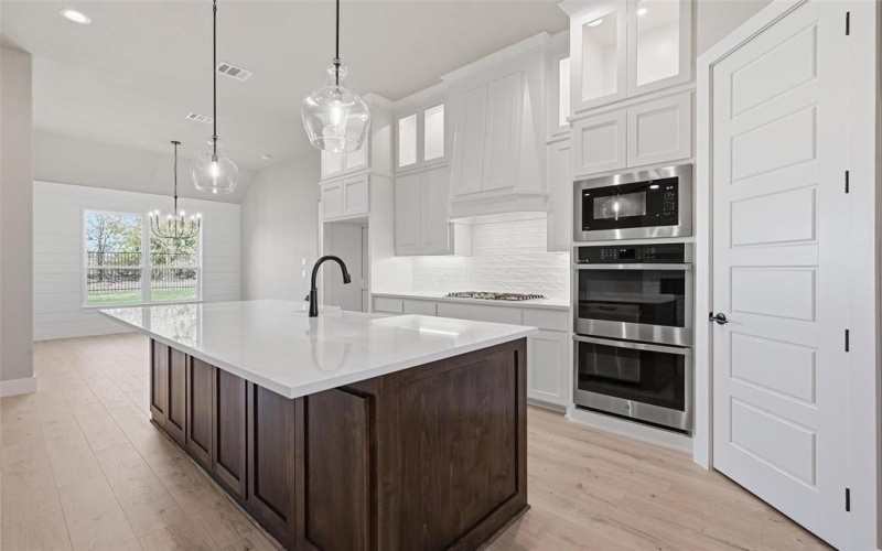 610 Golden Crest, Haslet, TX 76052, 4 Bedrooms Bedrooms, ,3 BathroomsBathrooms,Residential,For Sale,610 Golden Crest,0,20897331