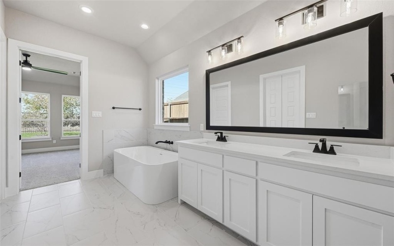 610 Golden Crest, Haslet, TX 76052, 4 Bedrooms Bedrooms, ,3 BathroomsBathrooms,Residential,For Sale,610 Golden Crest,0,20897331