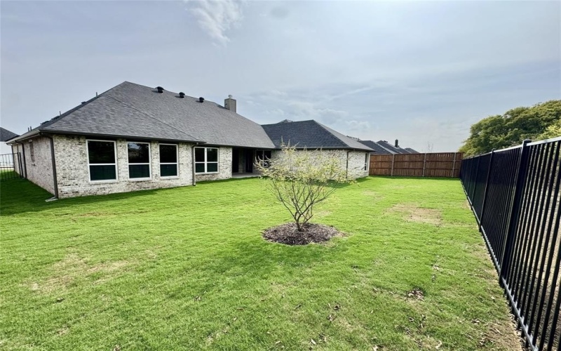 610 Golden Crest, Haslet, TX 76052, 4 Bedrooms Bedrooms, ,3 BathroomsBathrooms,Residential,For Sale,610 Golden Crest,0,20897331