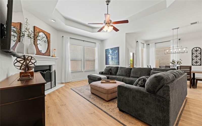 15832 Dorrington Drive, Frisco, TX 75036, 4 Bedrooms Bedrooms, ,2 BathroomsBathrooms,Residential,For Sale,15832 Dorrington Drive,20898037
