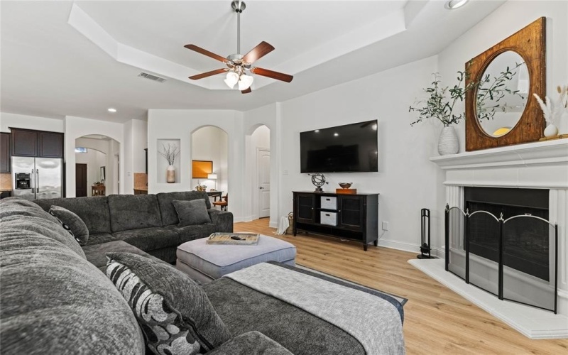 15832 Dorrington Drive, Frisco, TX 75036, 4 Bedrooms Bedrooms, ,2 BathroomsBathrooms,Residential,For Sale,15832 Dorrington Drive,20898037