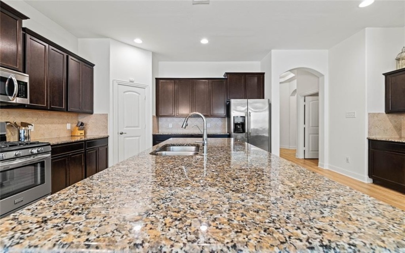 15832 Dorrington Drive, Frisco, TX 75036, 4 Bedrooms Bedrooms, ,2 BathroomsBathrooms,Residential,For Sale,15832 Dorrington Drive,20898037