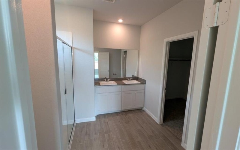1008 TRACTION Trail, Cleburne, TX 76031, 4 Habitaciones Habitaciones , ,2 BañosBaños,Residential,En Venta,1008 TRACTION Trail,20898068