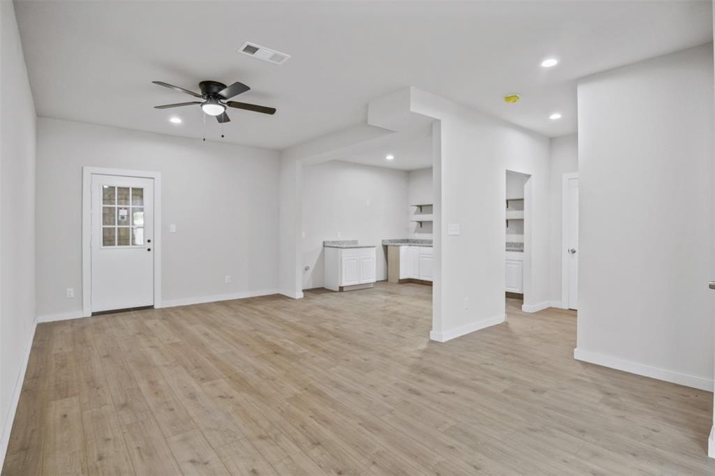 3315 Rutledge Street, Dallas, TX 75215, 3 Habitaciones Habitaciones , ,2 BañosBaños,Residential,En Venta,3315 Rutledge Street,20896252