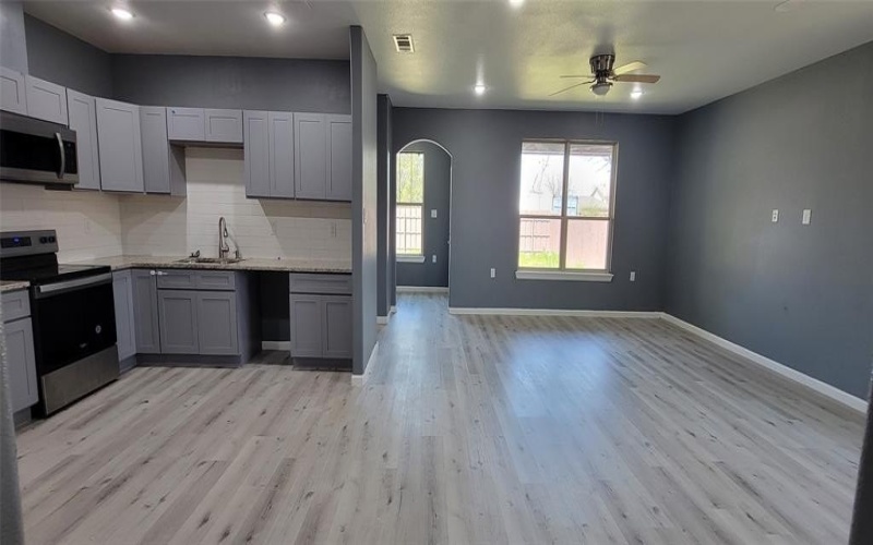 11307 Dewberry Lane, Balch Springs, TX 75180, 4 Bedrooms Bedrooms, ,2 BathroomsBathrooms,Residential,For Sale,11307 Dewberry Lane,20896374