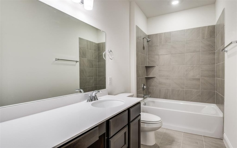 4035 Bedford Drive, Crandall, TX 75114, 5 Bedrooms Bedrooms, ,3 BathroomsBathrooms,Residential,For Sale,4035 Bedford Drive,20898296