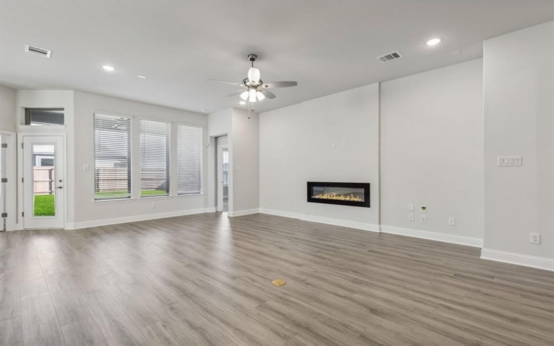 10329 Dittany Lane, Fort Worth, TX 76036, 3 Habitaciones Habitaciones , ,2 BañosBaños,Residential,En Venta,10329 Dittany Lane,20896500